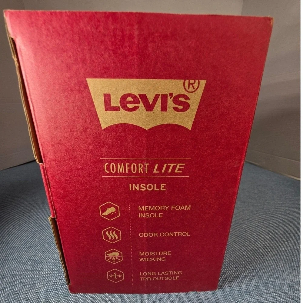Levis levi men